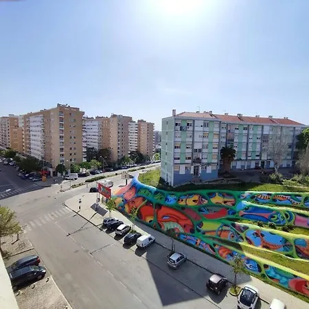 Apartment Near Airport & Citycenter Free Parking