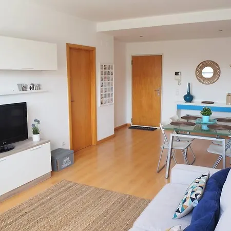 Near Airport & Citycenter Free Parking